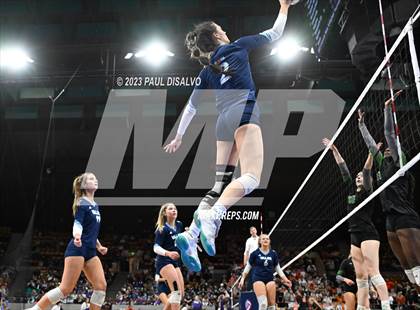 Thumbnail 1 in Valor Christian vs. Fossil Ridge (CHSAA 5A State Final) photogallery.