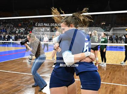 Thumbnail 1 in Valor Christian vs. Fossil Ridge (CHSAA 5A State Final) photogallery.