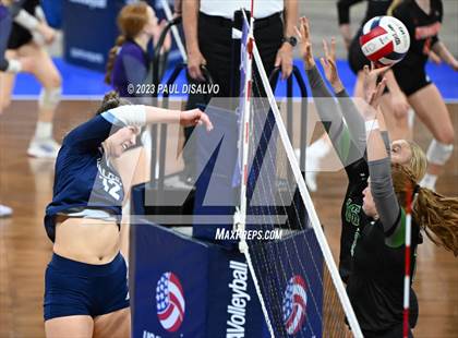 Thumbnail 1 in Valor Christian vs. Fossil Ridge (CHSAA 5A State Final) photogallery.