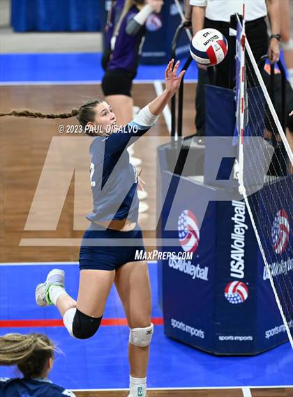 Thumbnail 1 in Valor Christian vs. Fossil Ridge (CHSAA 5A State Final) photogallery.