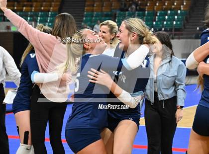Thumbnail 1 in Valor Christian vs. Fossil Ridge (CHSAA 5A State Final) photogallery.