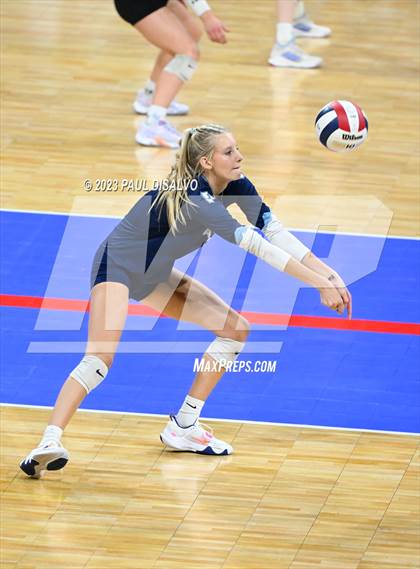 Thumbnail 1 in Valor Christian vs. Fossil Ridge (CHSAA 5A State Final) photogallery.