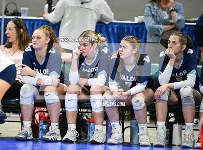 Thumbnail 2 in Valor Christian vs. Fossil Ridge (CHSAA 5A State Final) photogallery.