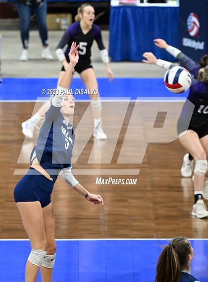 Thumbnail 1 in Valor Christian vs. Fossil Ridge (CHSAA 5A State Final) photogallery.