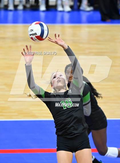 Thumbnail 2 in Valor Christian vs. Fossil Ridge (CHSAA 5A State Final) photogallery.
