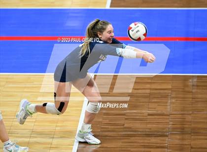 Thumbnail 2 in Valor Christian vs. Fossil Ridge (CHSAA 5A State Final) photogallery.