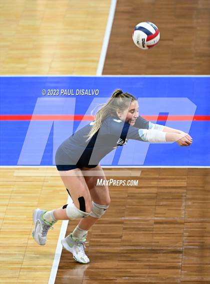Thumbnail 3 in Valor Christian vs. Fossil Ridge (CHSAA 5A State Final) photogallery.