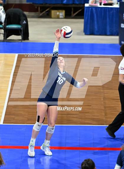 Thumbnail 3 in Valor Christian vs. Fossil Ridge (CHSAA 5A State Final) photogallery.