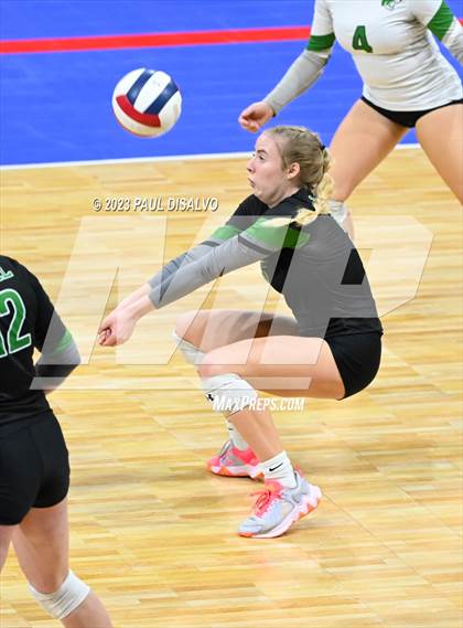 Thumbnail 3 in Valor Christian vs. Fossil Ridge (CHSAA 5A State Final) photogallery.
