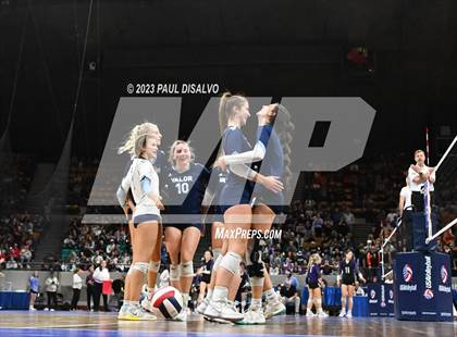 Thumbnail 3 in Valor Christian vs. Fossil Ridge (CHSAA 5A State Final) photogallery.