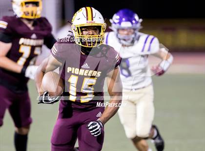 Thumbnail 1 in Valencia @ Simi Valley photogallery.