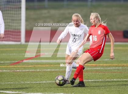 Thumbnail 3 in Regis Jesuit vs Legacy (CHSAA 5A 2nd Round Playoff) photogallery.