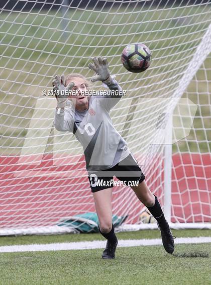 Thumbnail 2 in Regis Jesuit vs Legacy (CHSAA 5A 2nd Round Playoff) photogallery.