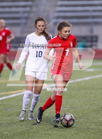 Thumbnail 3 in Regis Jesuit vs Legacy (CHSAA 5A 2nd Round Playoff) photogallery.
