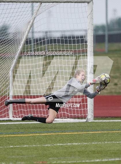 Thumbnail 2 in Regis Jesuit vs Legacy (CHSAA 5A 2nd Round Playoff) photogallery.