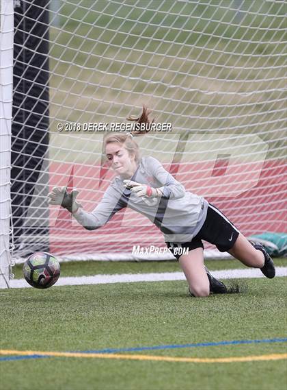 Thumbnail 3 in Regis Jesuit vs Legacy (CHSAA 5A 2nd Round Playoff) photogallery.