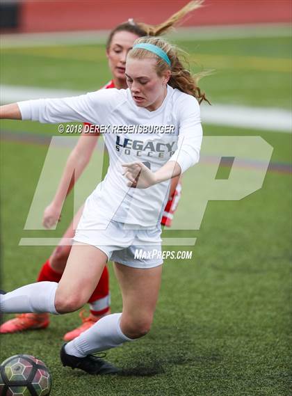 Thumbnail 1 in Regis Jesuit vs Legacy (CHSAA 5A 2nd Round Playoff) photogallery.