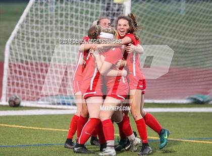Thumbnail 3 in Regis Jesuit vs Legacy (CHSAA 5A 2nd Round Playoff) photogallery.