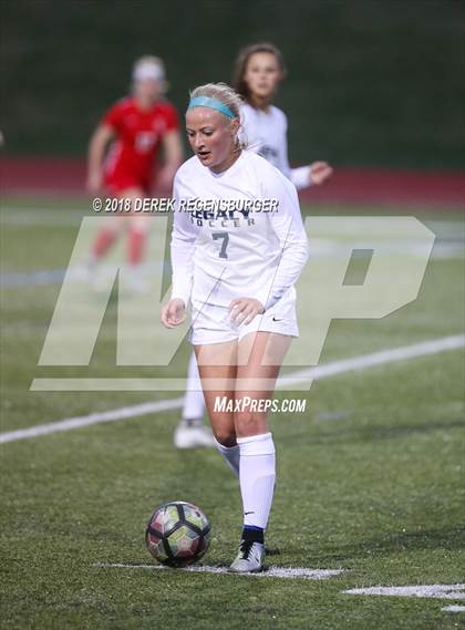 Thumbnail 2 in Regis Jesuit vs Legacy (CHSAA 5A 2nd Round Playoff) photogallery.