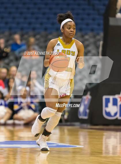 Thumbnail 2 in Buffalo vs. Mt. Vernon (UIL 3A Semifinal)  photogallery.