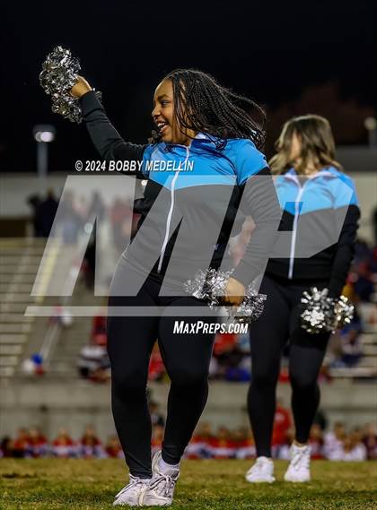 Thumbnail 2 in CIF Central Section D1-AA  PLAYOFFS round 1 Sanger @ Clovis North photogallery.