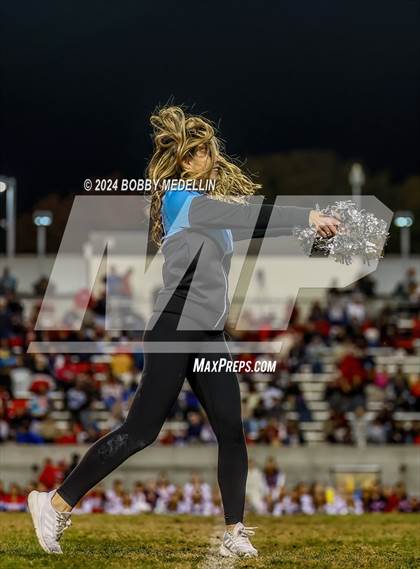 Thumbnail 3 in CIF Central Section D1-AA  PLAYOFFS round 1 Sanger @ Clovis North photogallery.