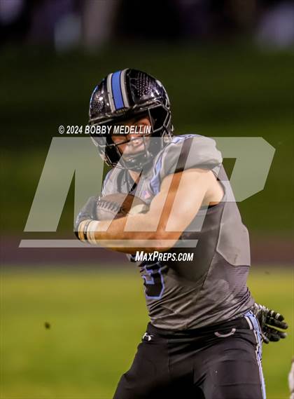 Thumbnail 2 in CIF Central Section D1-AA  PLAYOFFS round 1 Sanger @ Clovis North photogallery.
