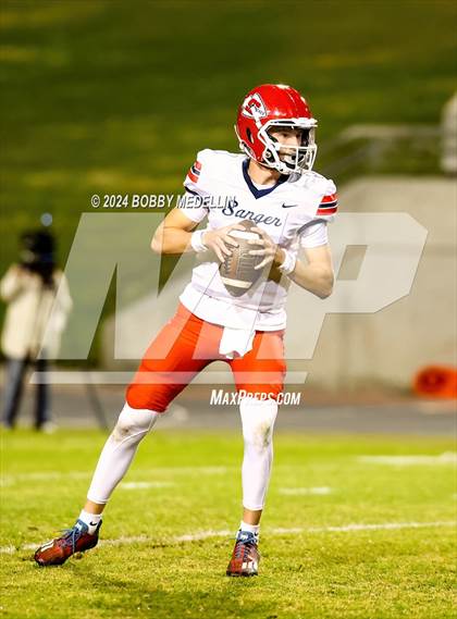 Thumbnail 1 in CIF Central Section D1-AA  PLAYOFFS round 1 Sanger @ Clovis North photogallery.