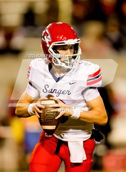Thumbnail 2 in CIF Central Section D1-AA  PLAYOFFS round 1 Sanger @ Clovis North photogallery.