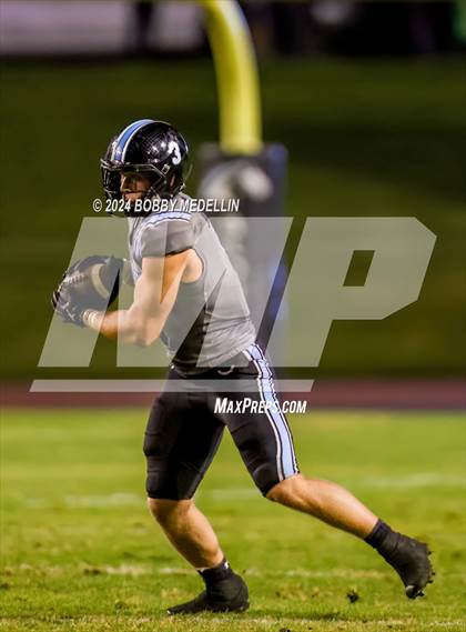 Thumbnail 2 in CIF Central Section D1-AA  PLAYOFFS round 1 Sanger @ Clovis North photogallery.