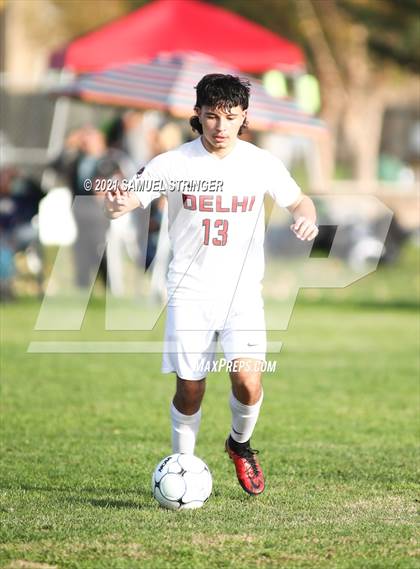 Thumbnail 3 in Delhi vs. Central Catholic (Hughson Tournament) photogallery.