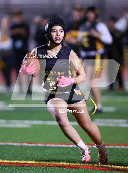 Thumbnail 3 in Granada vs. Pittsburg photogallery.
