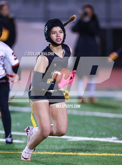 Thumbnail 3 in Granada vs. Pittsburg photogallery.