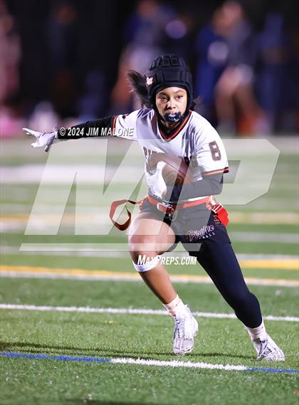 Thumbnail 3 in Granada vs. Pittsburg photogallery.