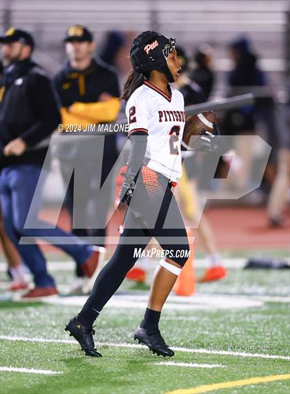 Thumbnail 2 in Granada vs. Pittsburg photogallery.