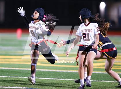 Thumbnail 1 in Granada vs. Pittsburg photogallery.