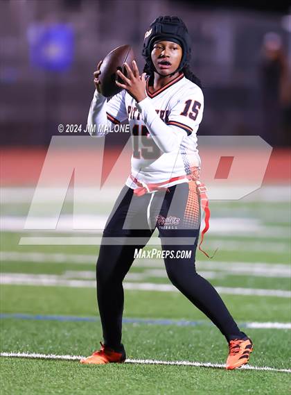 Thumbnail 3 in Granada vs. Pittsburg photogallery.