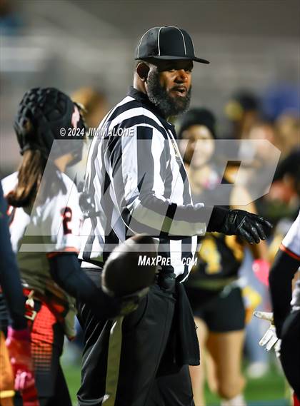 Thumbnail 2 in Granada vs. Pittsburg photogallery.