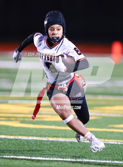 Thumbnail 2 in Granada vs. Pittsburg photogallery.