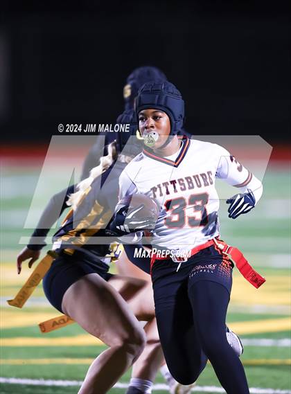 Thumbnail 2 in Granada vs. Pittsburg photogallery.