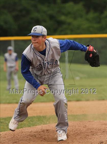 Thumbnail 3 in Marquette Catholic @ Columbia JV photogallery.