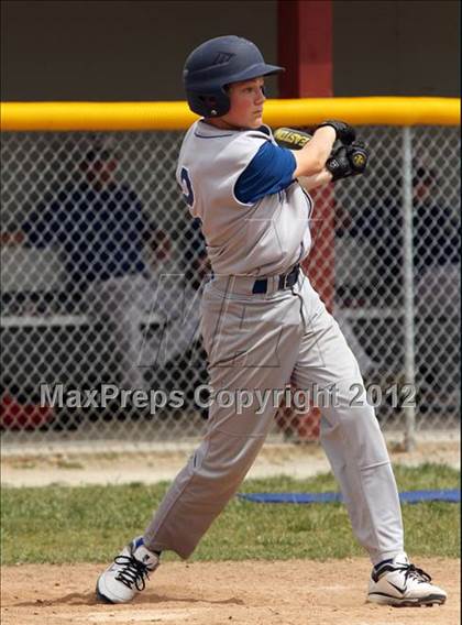 Thumbnail 1 in Marquette Catholic @ Columbia JV photogallery.