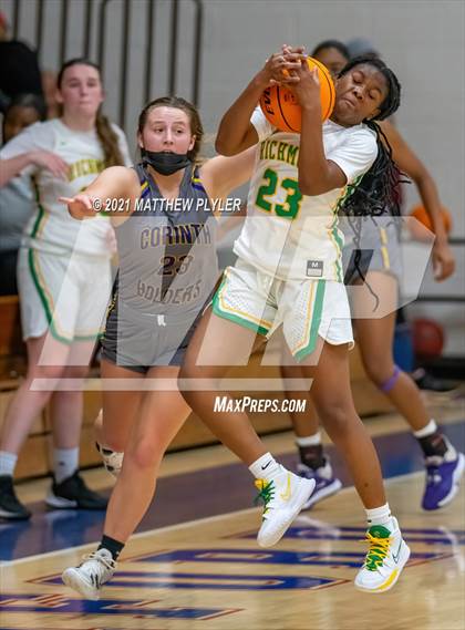 Thumbnail 2 in Richmond vs. Corinth Holders (Cumberland County Holiday Classic) photogallery.