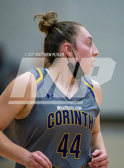 Thumbnail 2 in Richmond vs. Corinth Holders (Cumberland County Holiday Classic) photogallery.