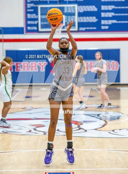 Thumbnail 1 in Richmond vs. Corinth Holders (Cumberland County Holiday Classic) photogallery.