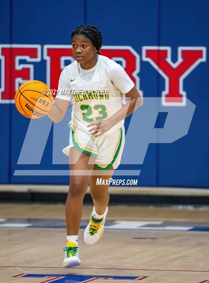 Thumbnail 2 in Richmond vs. Corinth Holders (Cumberland County Holiday Classic) photogallery.