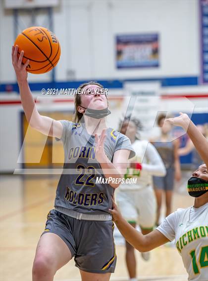 Thumbnail 3 in Richmond vs. Corinth Holders (Cumberland County Holiday Classic) photogallery.