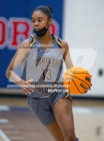 Thumbnail 3 in Richmond vs. Corinth Holders (Cumberland County Holiday Classic) photogallery.