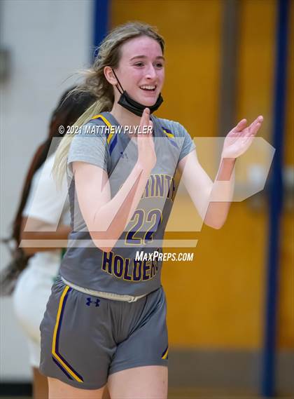 Thumbnail 1 in Richmond vs. Corinth Holders (Cumberland County Holiday Classic) photogallery.