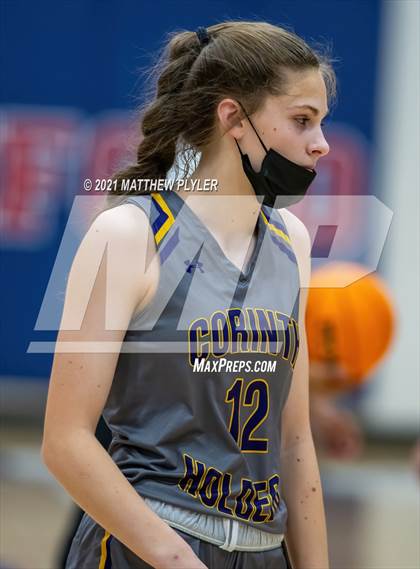 Thumbnail 1 in Richmond vs. Corinth Holders (Cumberland County Holiday Classic) photogallery.